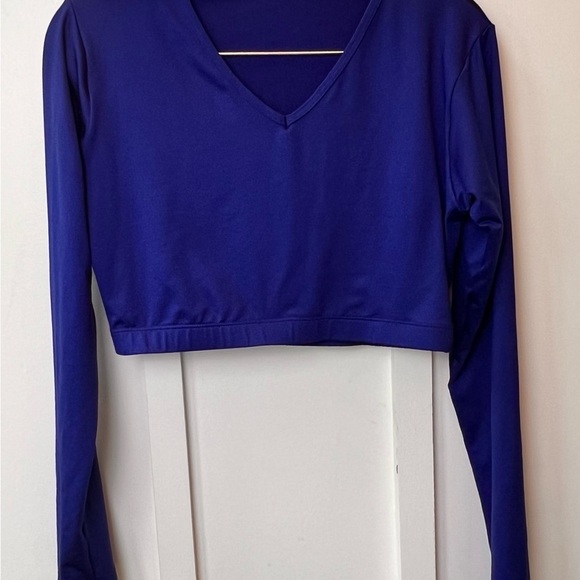 Varsity Spirit Women’s 2XL Electric Blue Athletic / Cheer Top Long Sleeve Crop - Picture 1 of 5